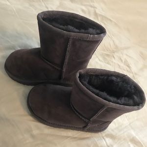 Toddler UGG boots